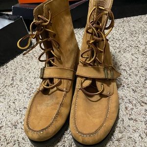 Polo boots